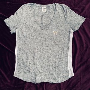 VS Pink v neck fitted workout tee